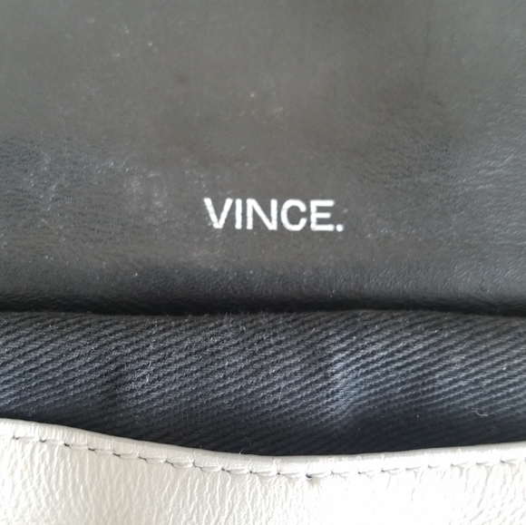 Vince Crossbody Leather V Notch Black Gray Bag - Picture 5 of 8